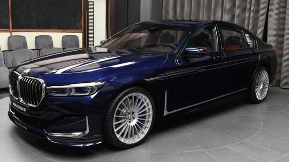 Luxury sedan